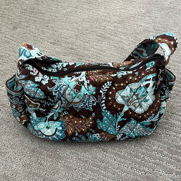 Vera Bradley Maggie Purse - Picture 2 of 8